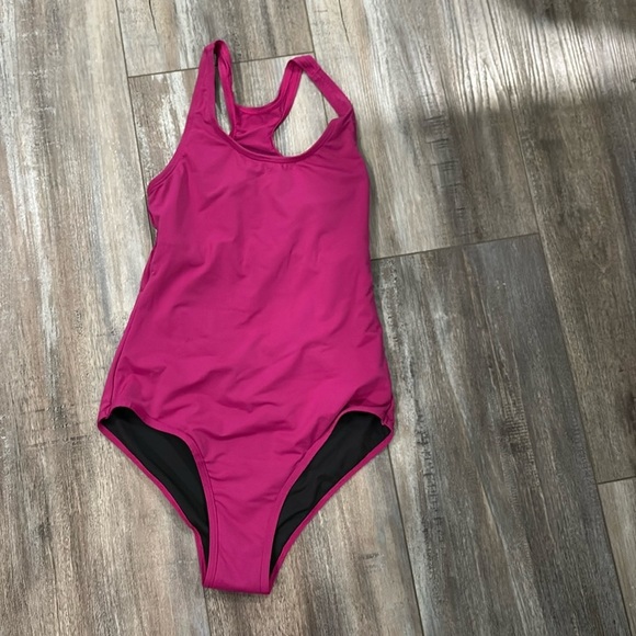 Knix KT Leak Proof One-Piece Swimsuit Size Medium Fuchsia - Picture 1 of 7